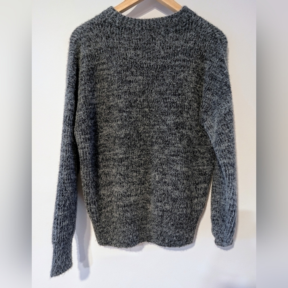 French Connection Rufina Knit Crew Neck Sweater Gray M Quiet Luxury Cozy - Picture 2 of 4